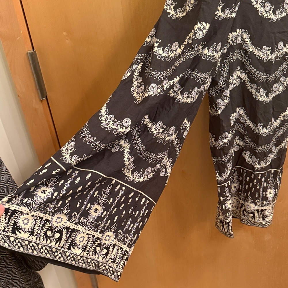 Gray And Black Patterned Jumpsuit - image 2